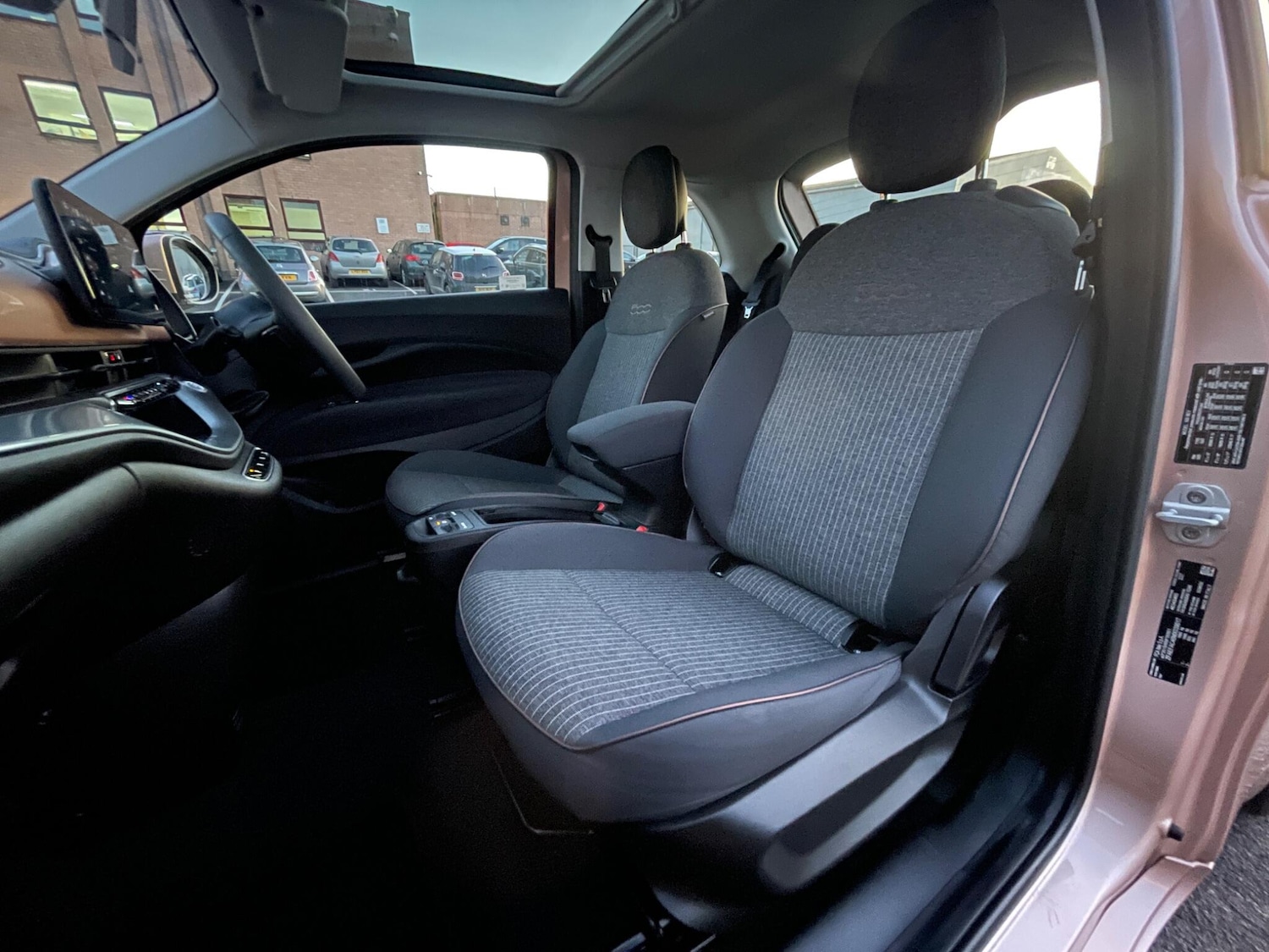 Used Fiat 500 2021 for sale - 76658285: Photo 9