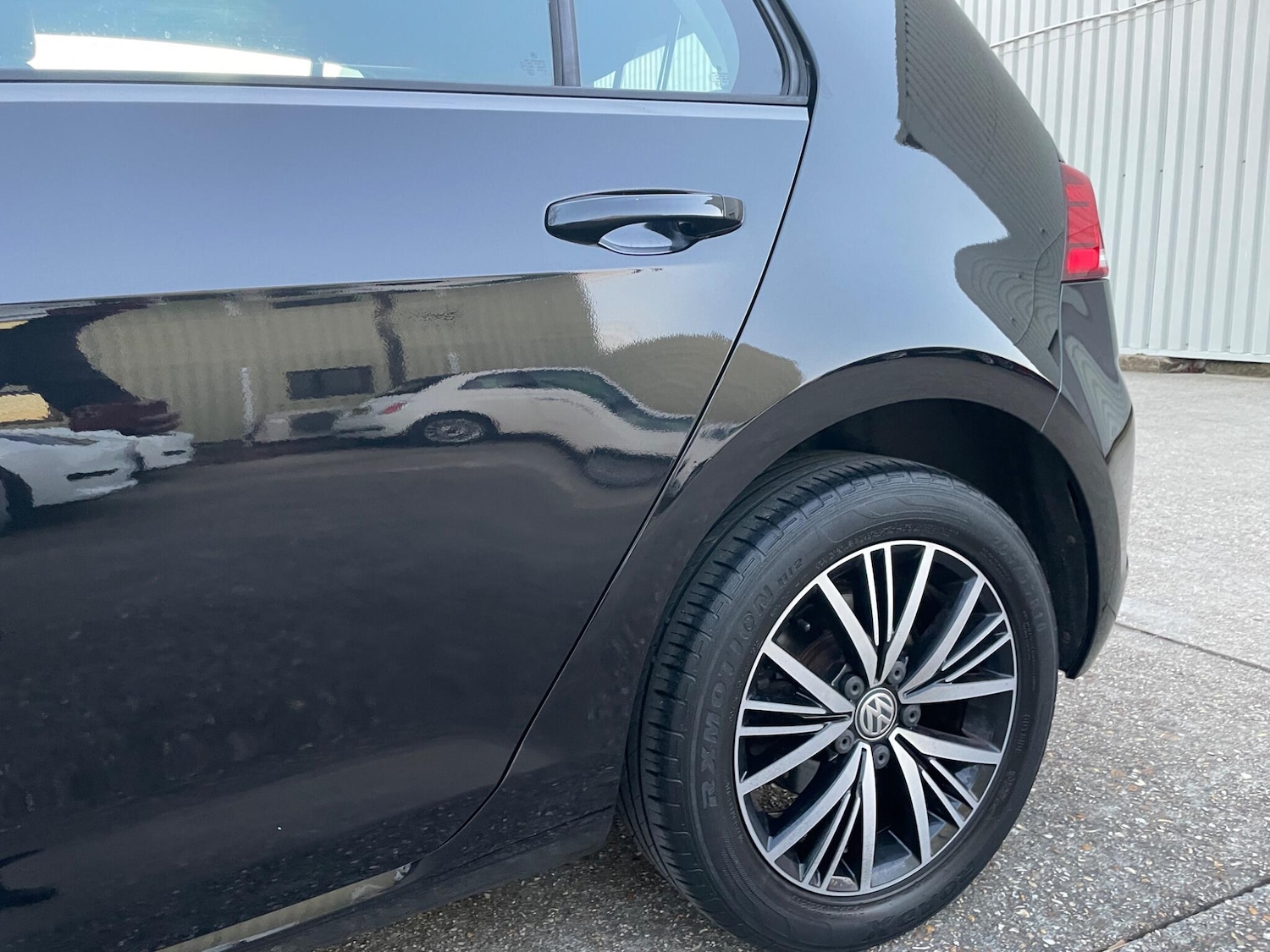 Used Volkswagen Golf 2017 for sale - 78019714: Photo 26