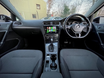 Used Volkswagen Golf 2017 for sale - 78019714: Photo