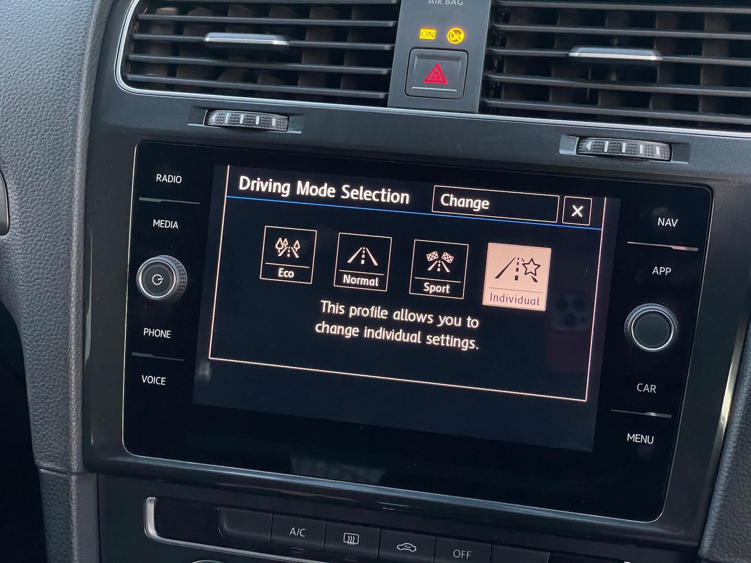 Used Volkswagen Golf 2017 for sale - 78019714: Photo 71