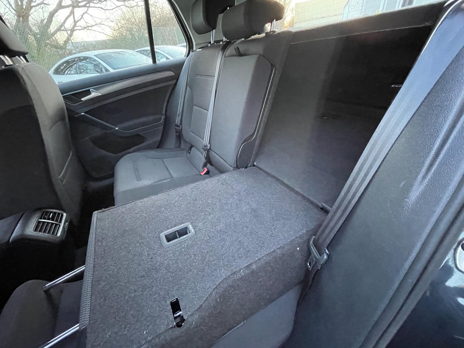 Used Volkswagen Golf 2017 for sale - 78019714: Photo 77