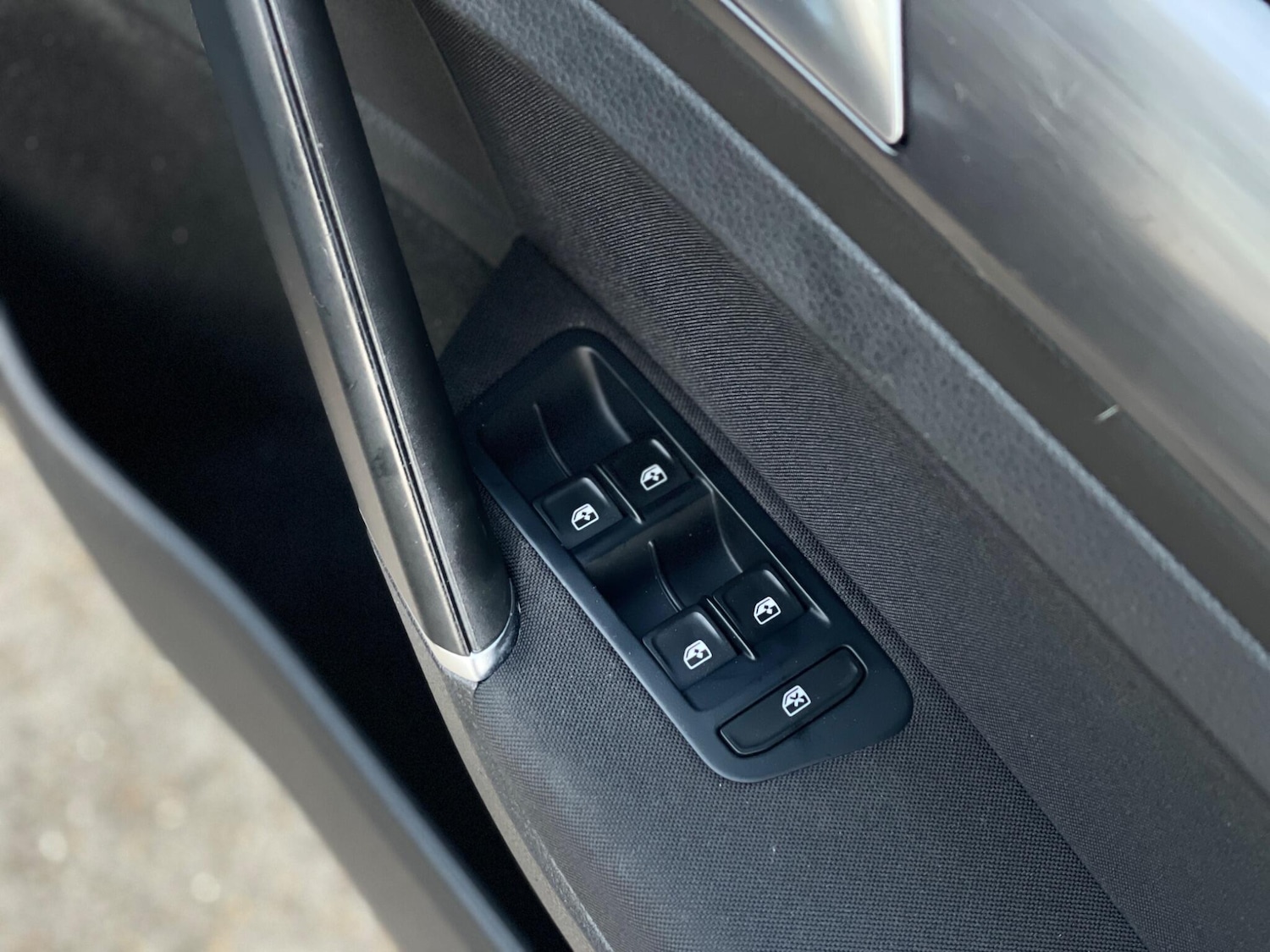 Used Volkswagen Golf 2017 for sale - 78019714: Photo 92