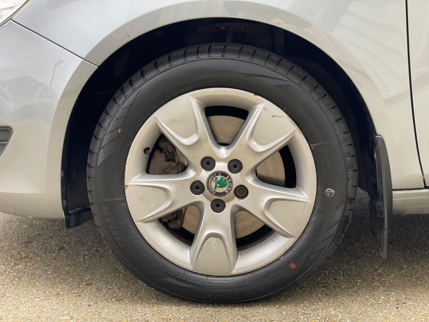 Used Skoda Roomster 2011 for sale - 76647641: Photo 14