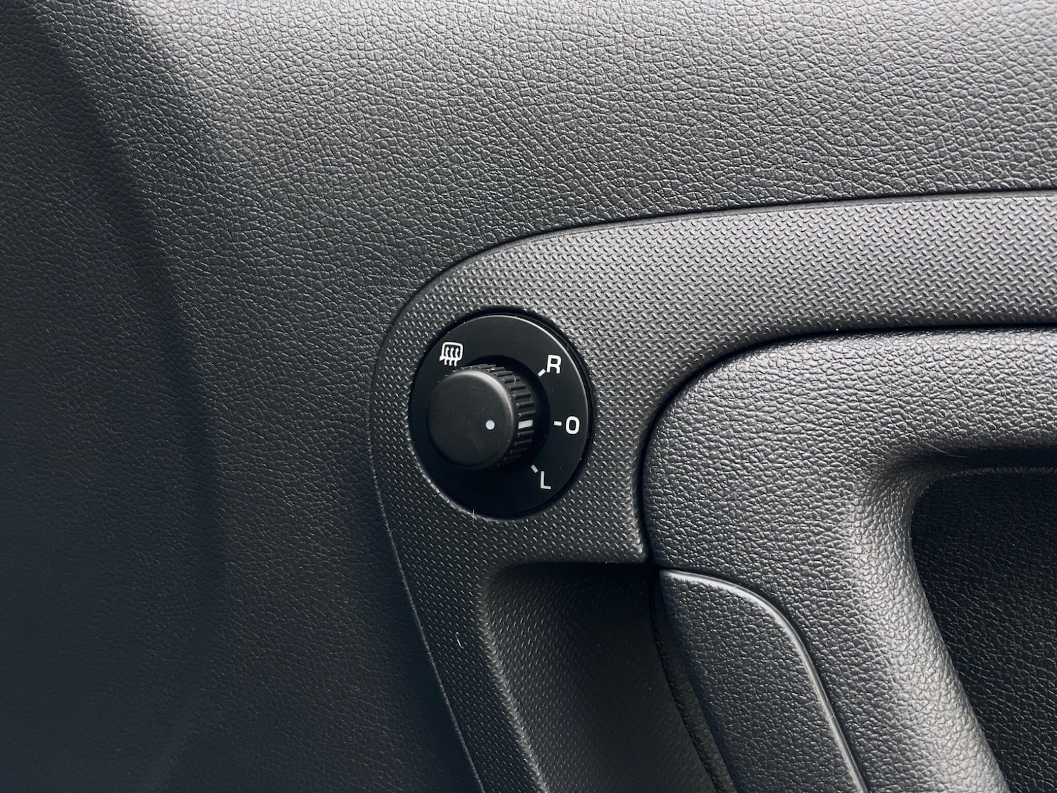 Used Skoda Roomster 2011 for sale - 76647641: Photo 32