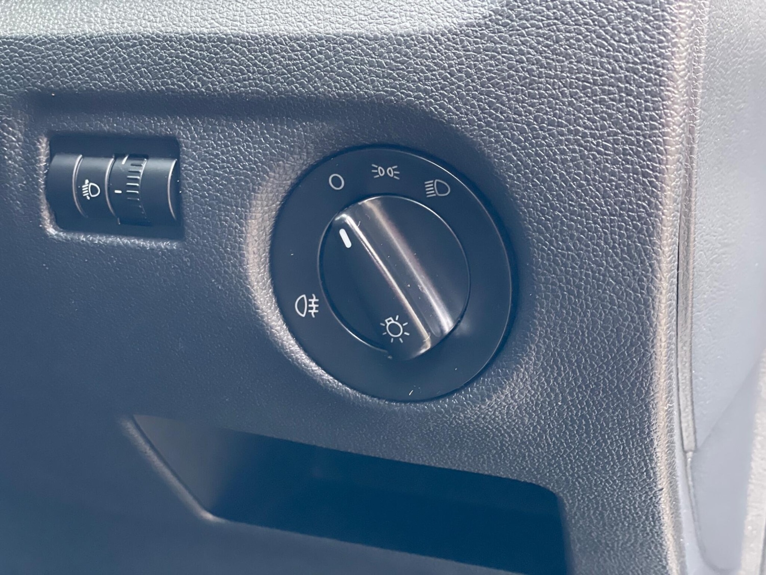 Used Skoda Roomster 2011 for sale - 76647641: Photo 36