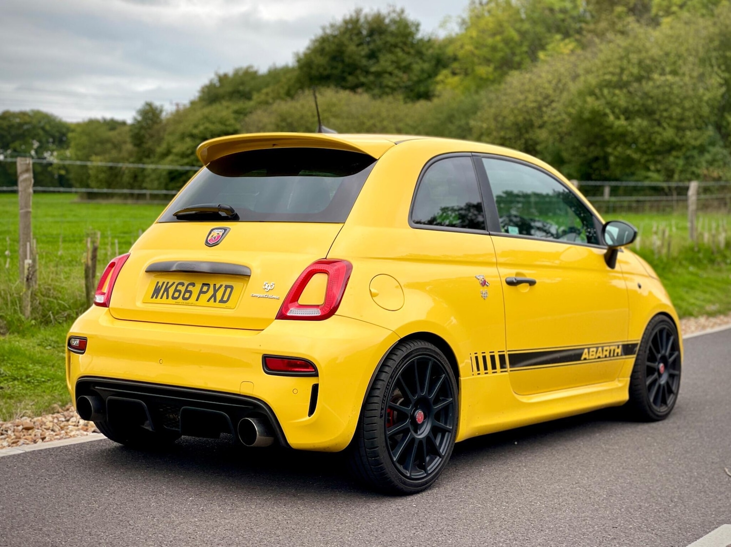 Used Abarth 595 2016 for sale - 76647651: Photo 13