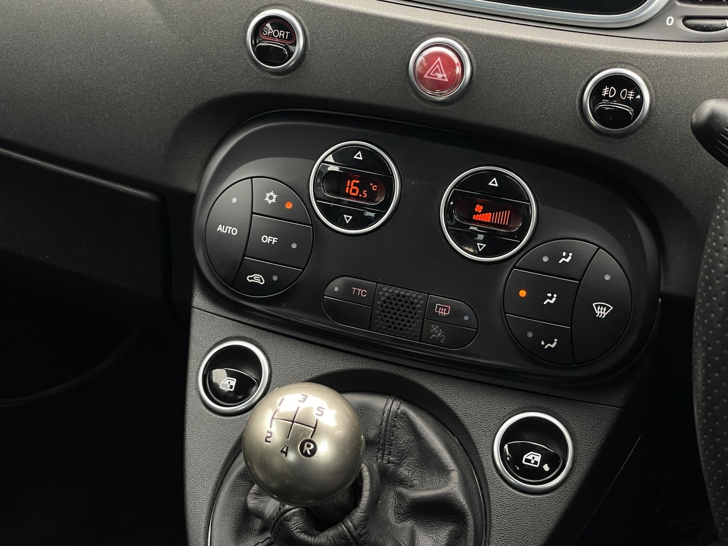 Used Abarth 595 2016 for sale - 76647651: Photo 16