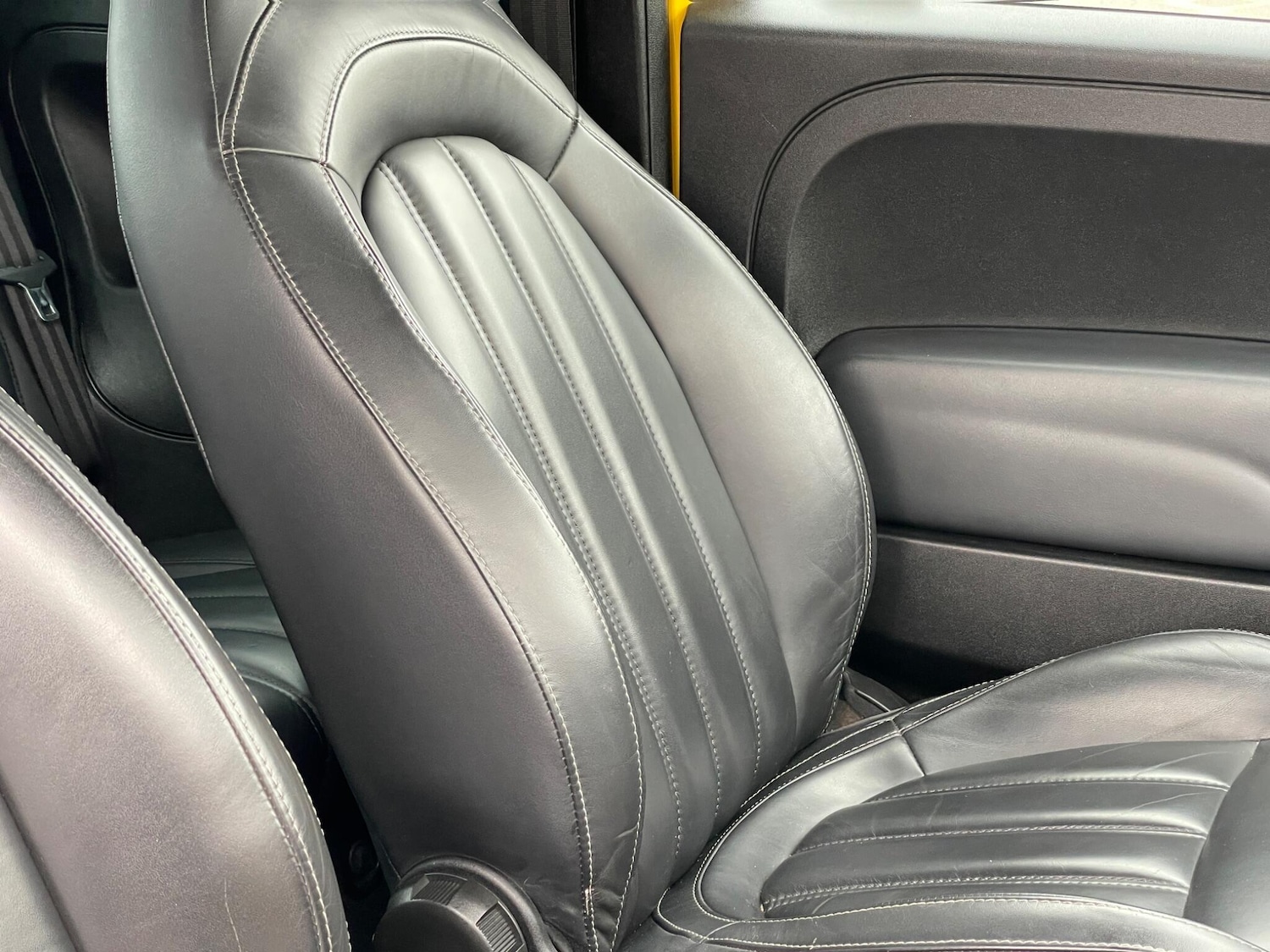 Used Abarth 595 2016 for sale - 76647651: Photo 18