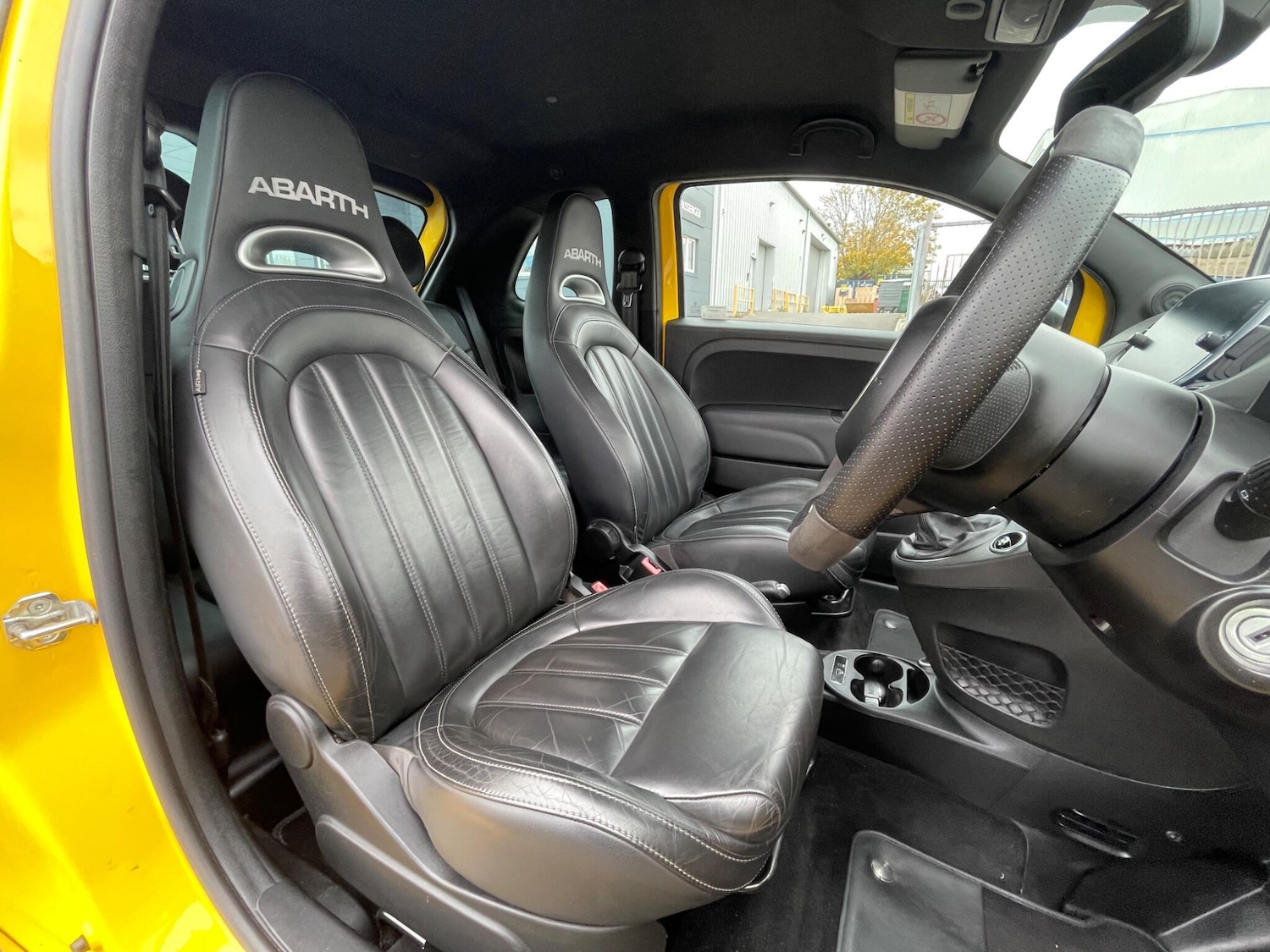 Used Abarth 595 2016 for sale - 76647651: Photo 19