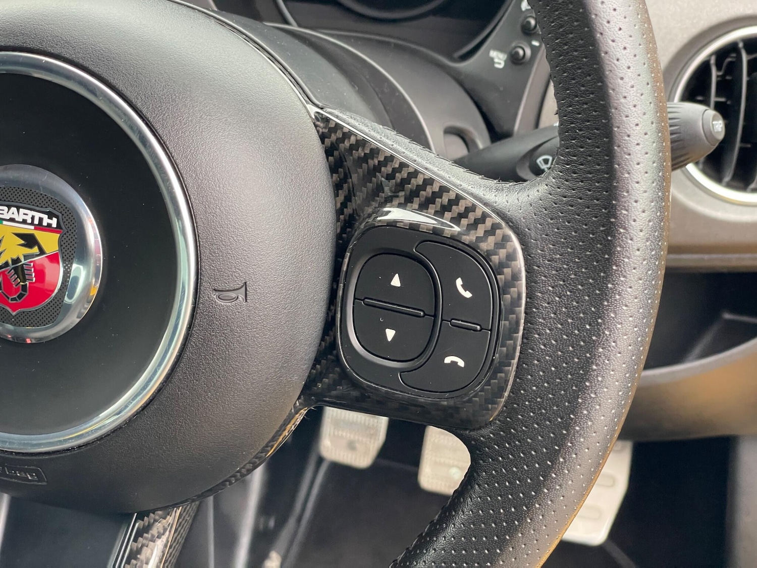 Used Abarth 595 2016 for sale - 76647651: Photo 28