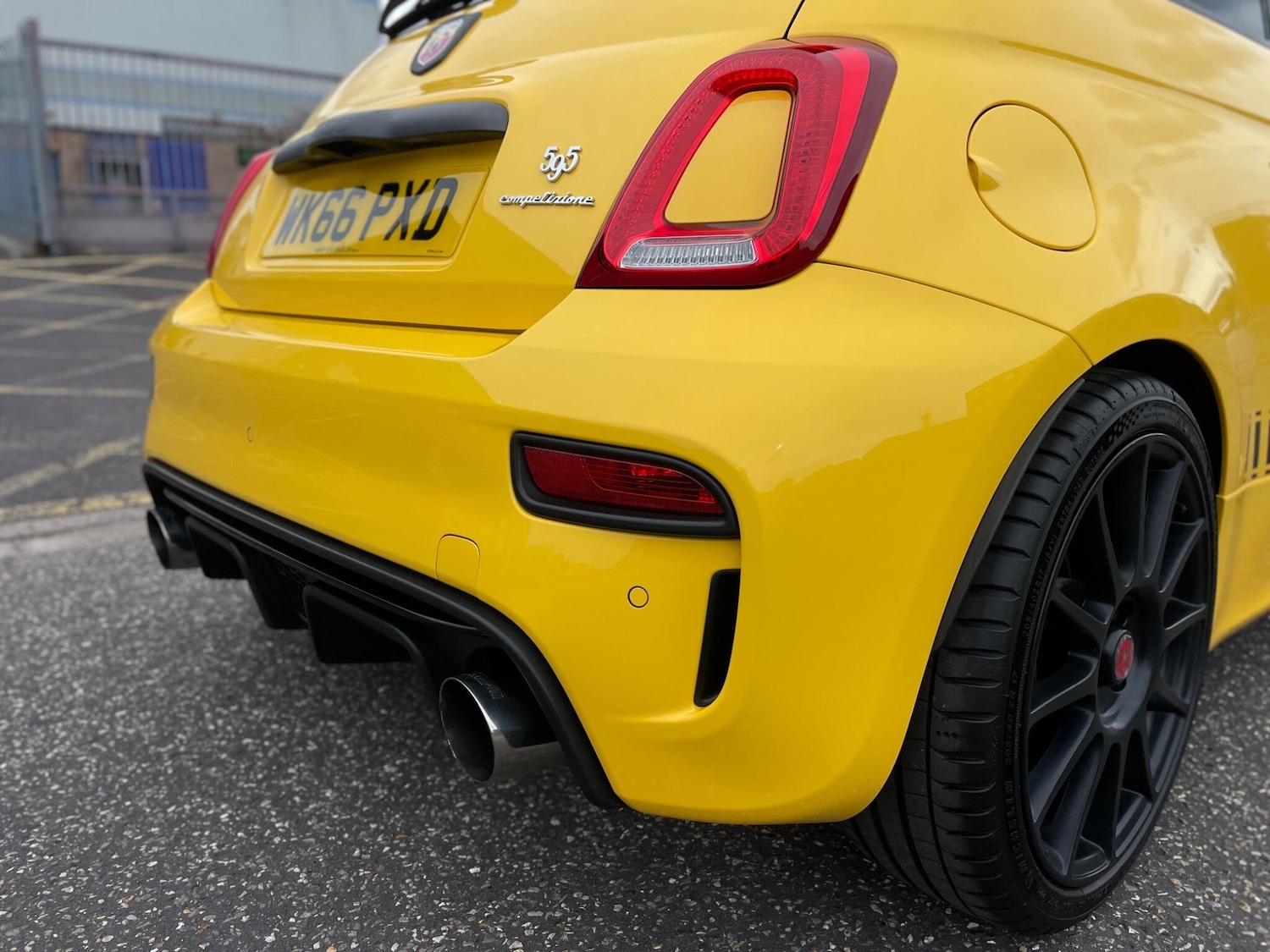 Used Abarth 595 2016 for sale - 76647651: Photo 9