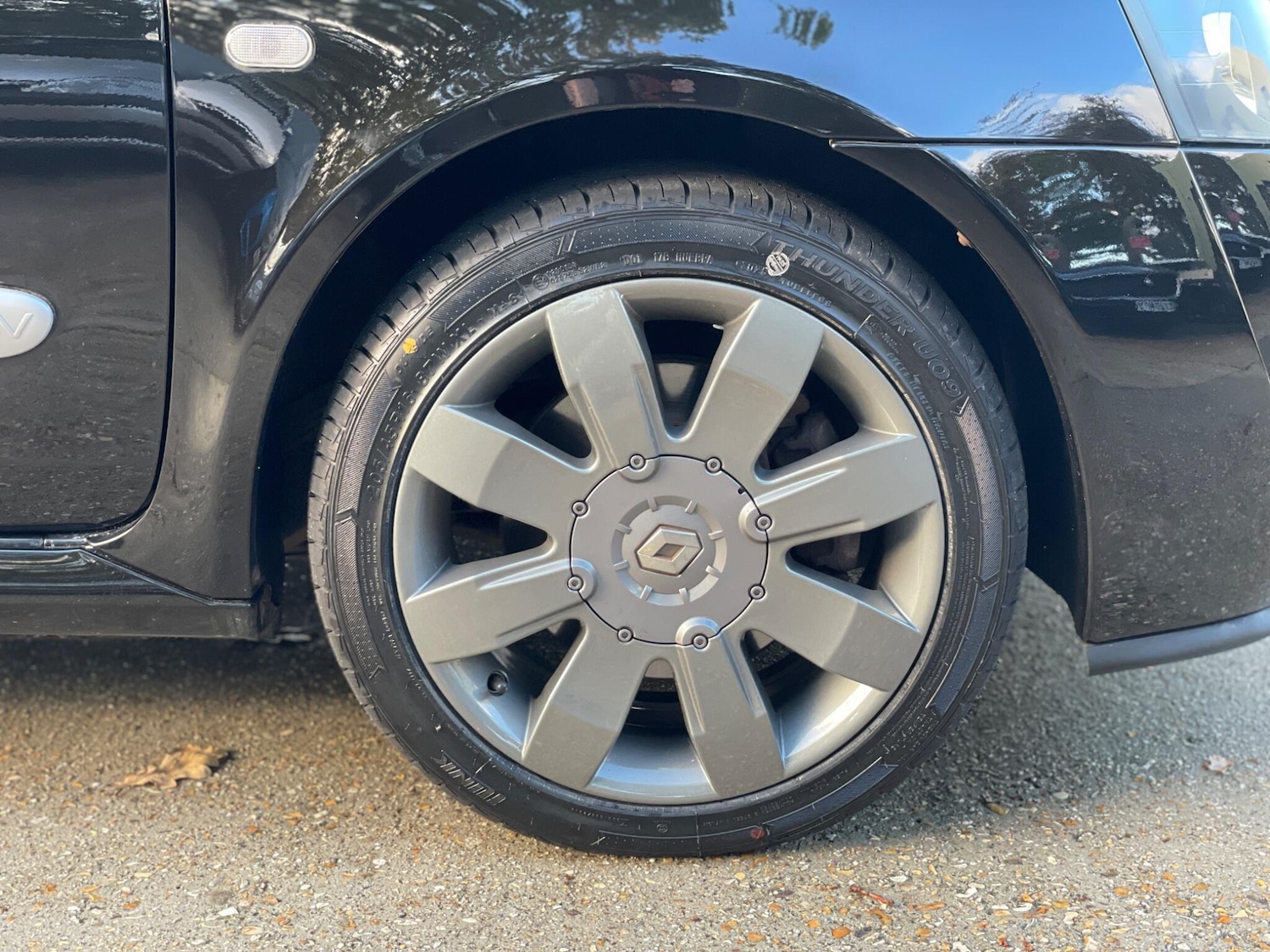 Used Renault Clio 2005 for sale - 76658348: Photo 27