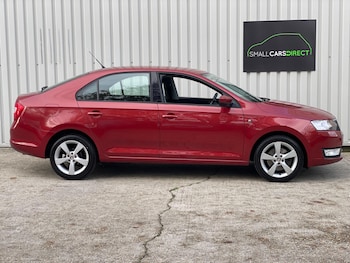 Used Skoda Rapid 2014 for sale - 76647657: Photo