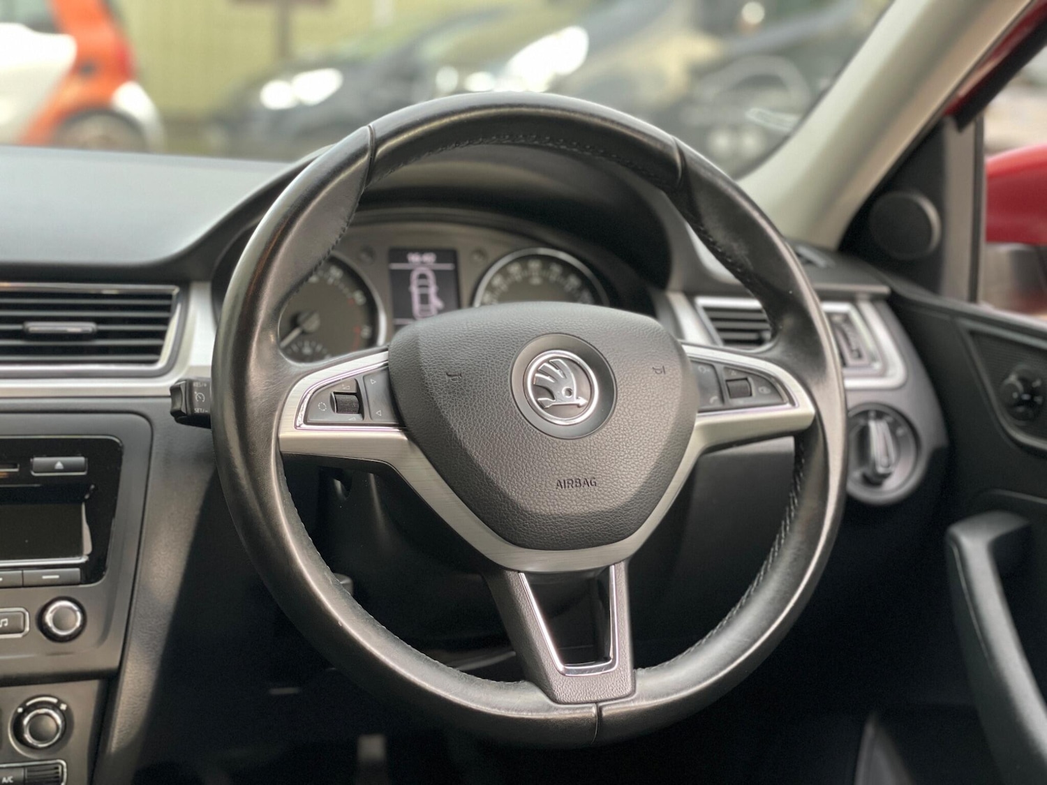 Used Skoda Rapid 2014 for sale - 76647657: Photo 5