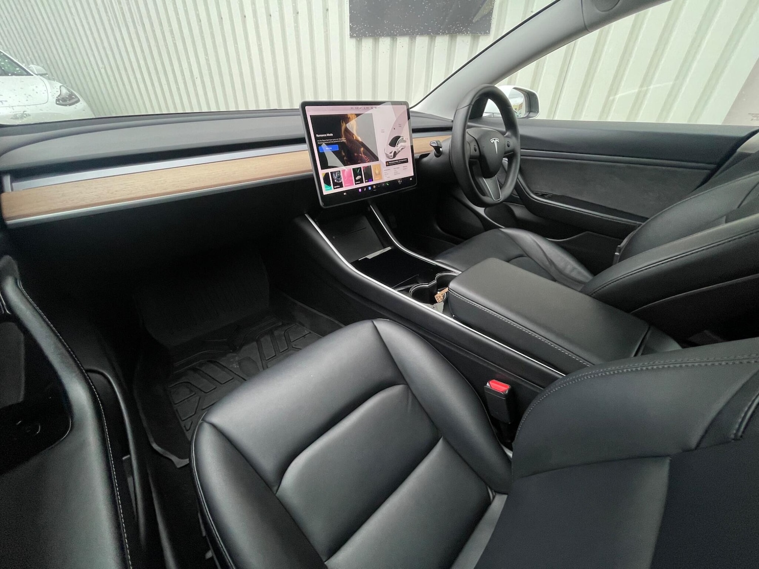 Used Tesla Model 3 2020 for sale - 76658649: Photo 35