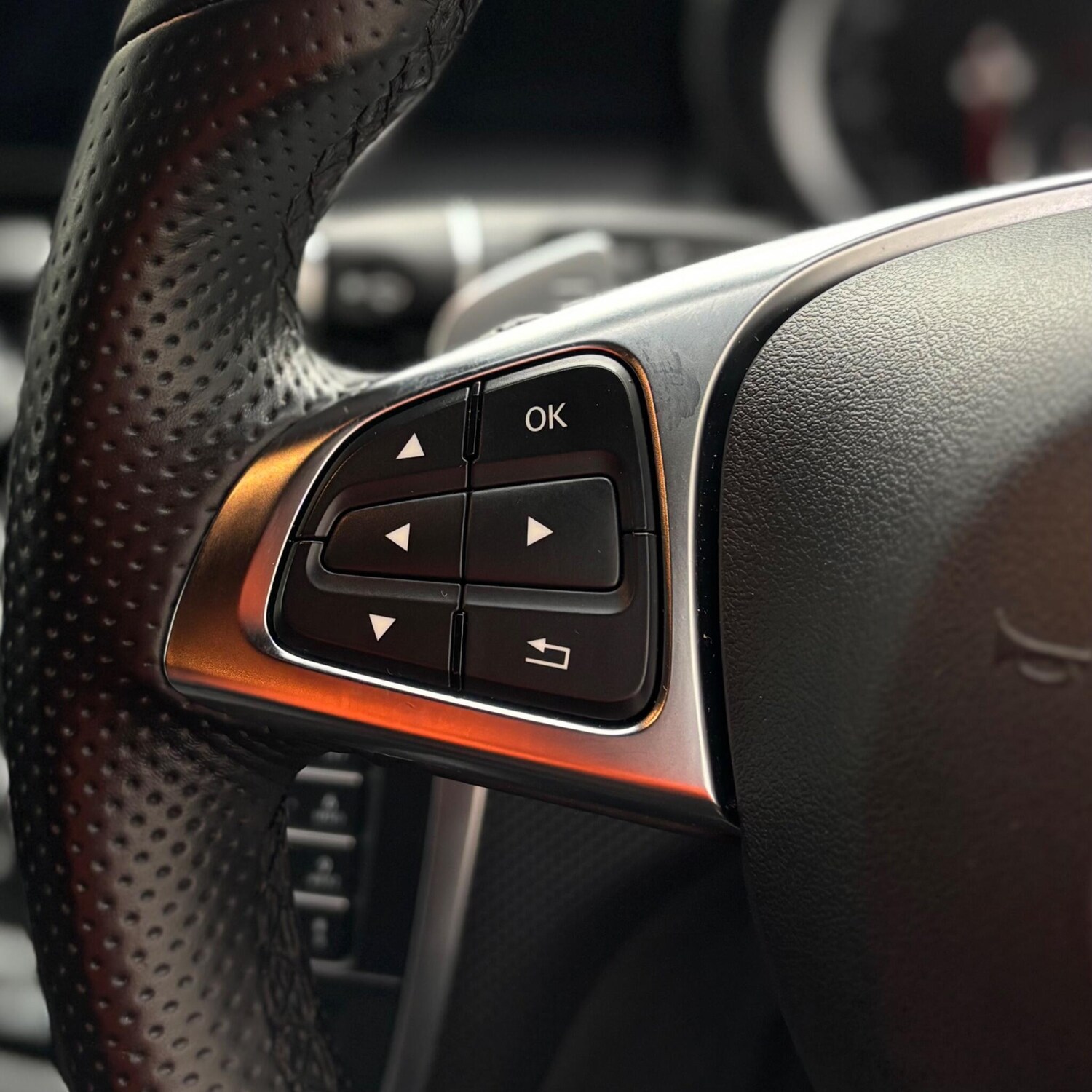 Used Mercedes-Benz A-Class 2017 for sale - 77560030: Photo 33