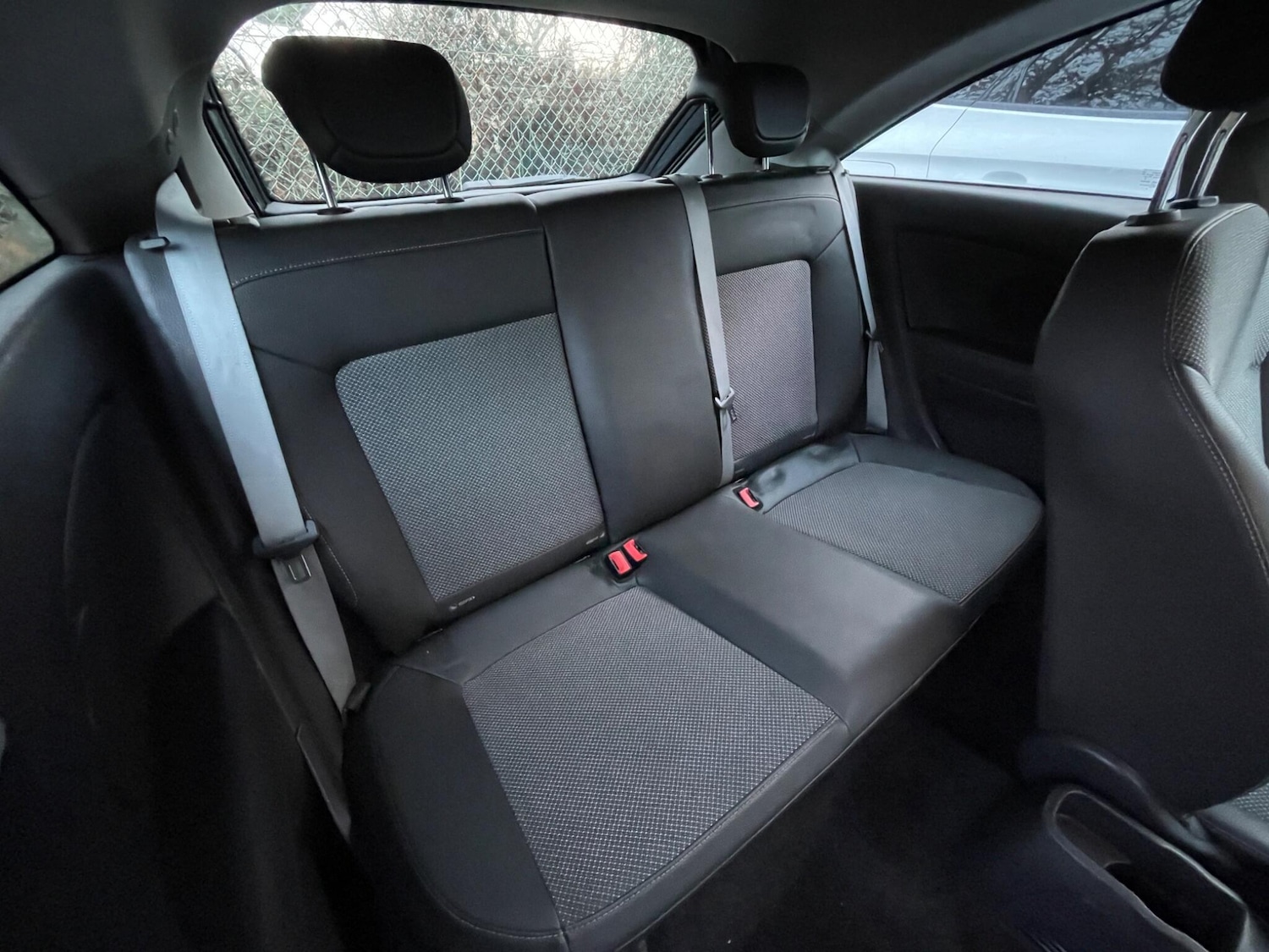 Used Vauxhall Corsa for sale - 77646374: Photo 9