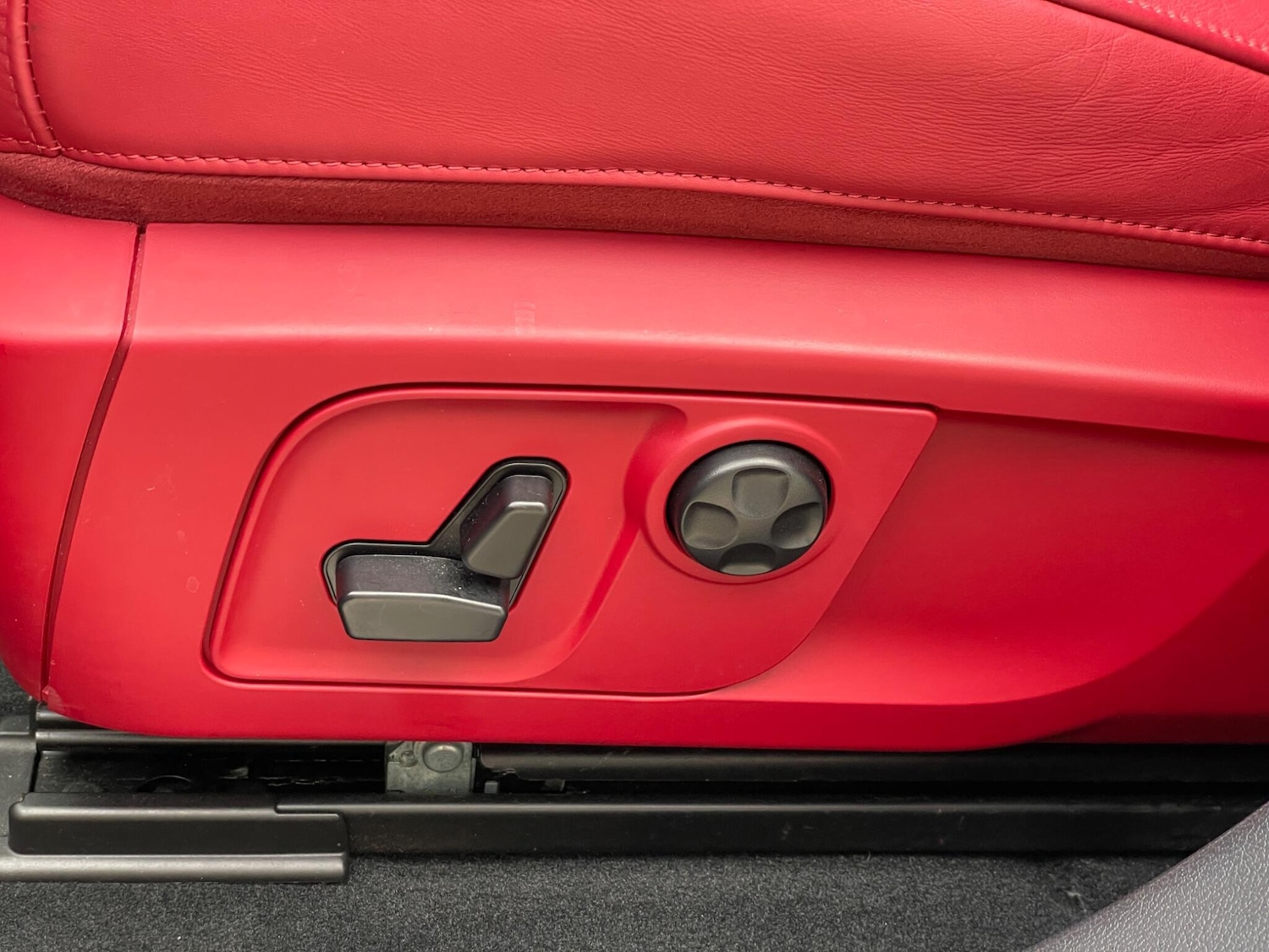 Used Maserati Levante 2020 for sale - 76646177: Photo 31