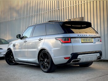 Used Land Rover Range Rover Sport 2018 for sale - 77052526: Photo