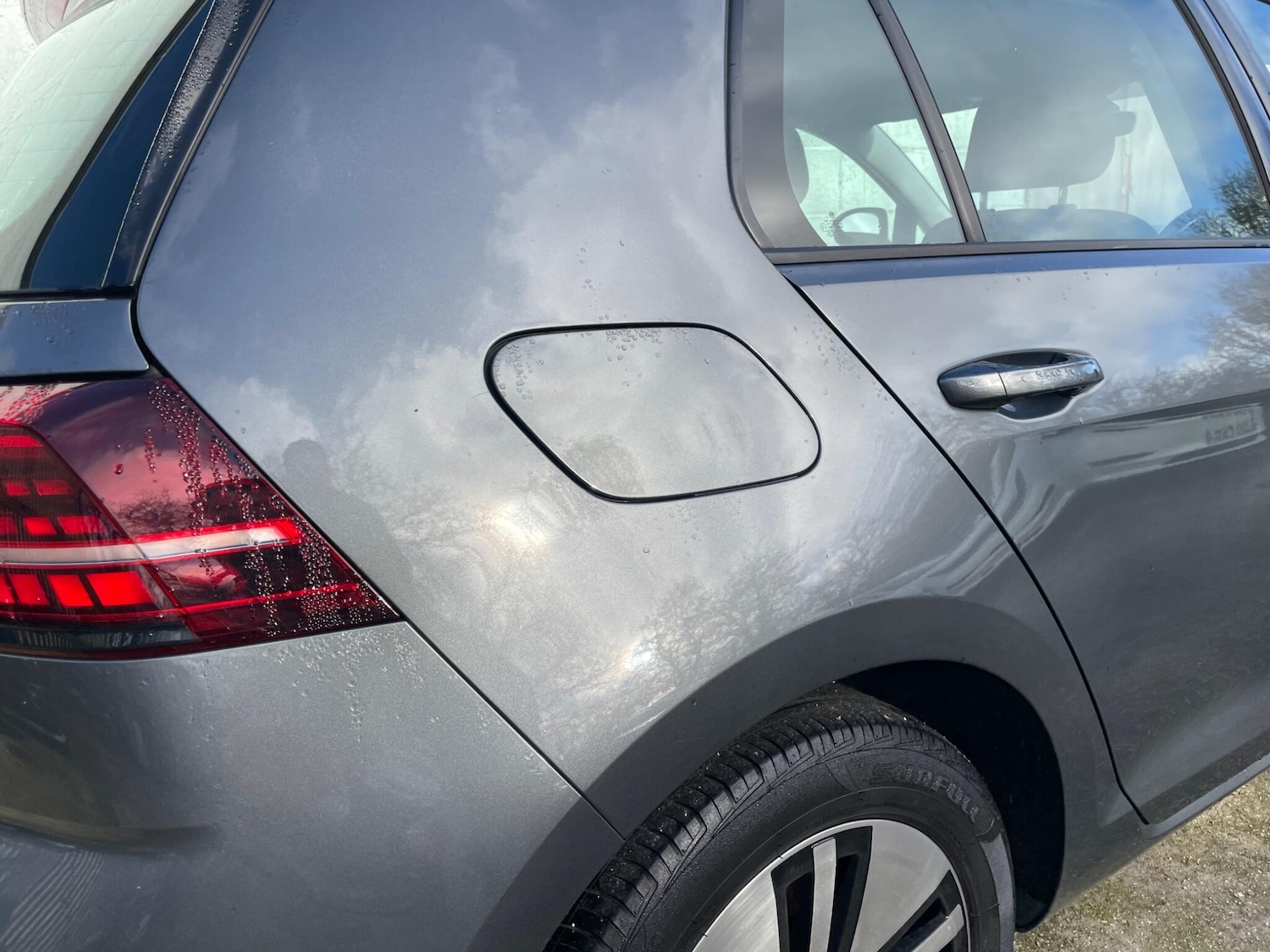 Used Volkswagen Golf 2020 for sale - 76994630: Photo 26