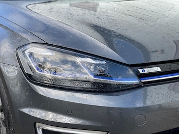 Used Volkswagen Golf 2020 for sale - 76994630: Photo