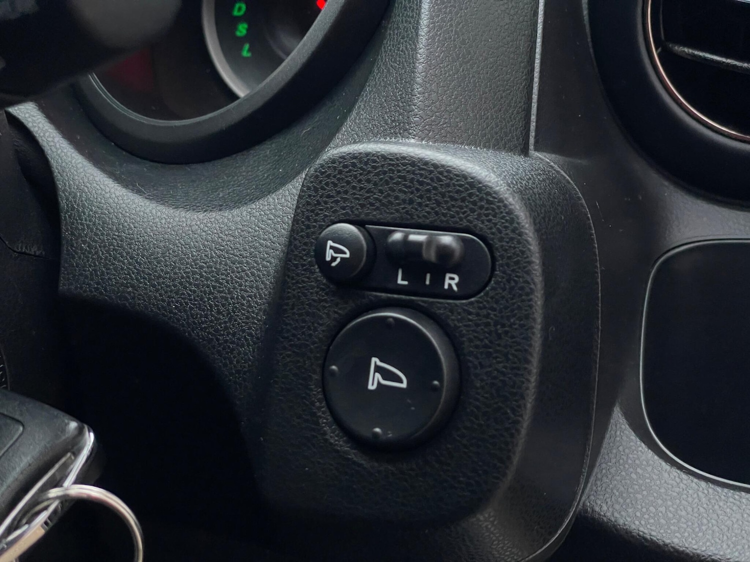 Used Honda Jazz 2014 for sale - 76671639: Photo 26