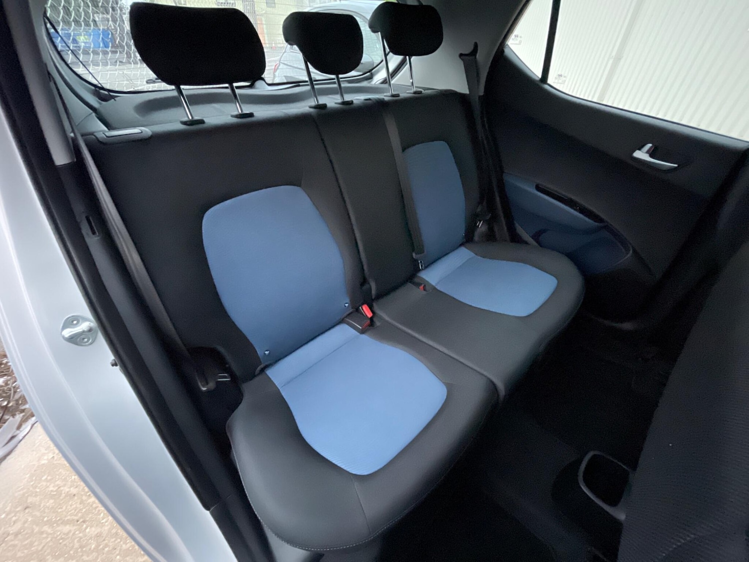 Used Hyundai i10 2016 for sale - 76645071: Photo 10