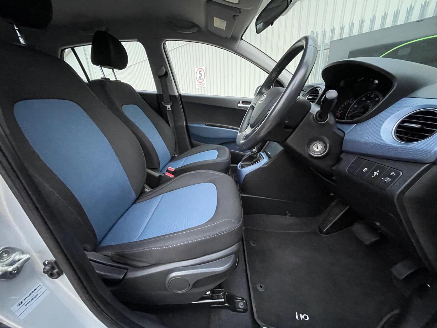 Used Hyundai i10 2016 for sale - 76645071: Photo 14