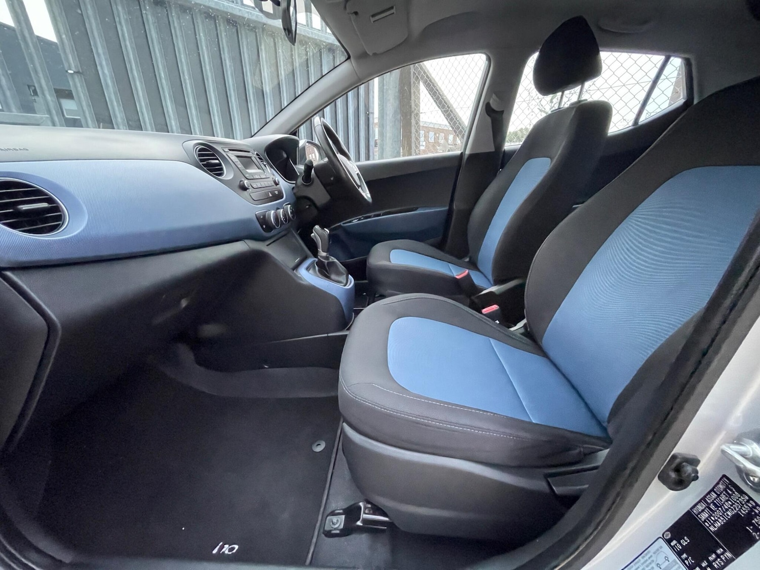 Used Hyundai i10 2016 for sale - 76645071: Photo 28