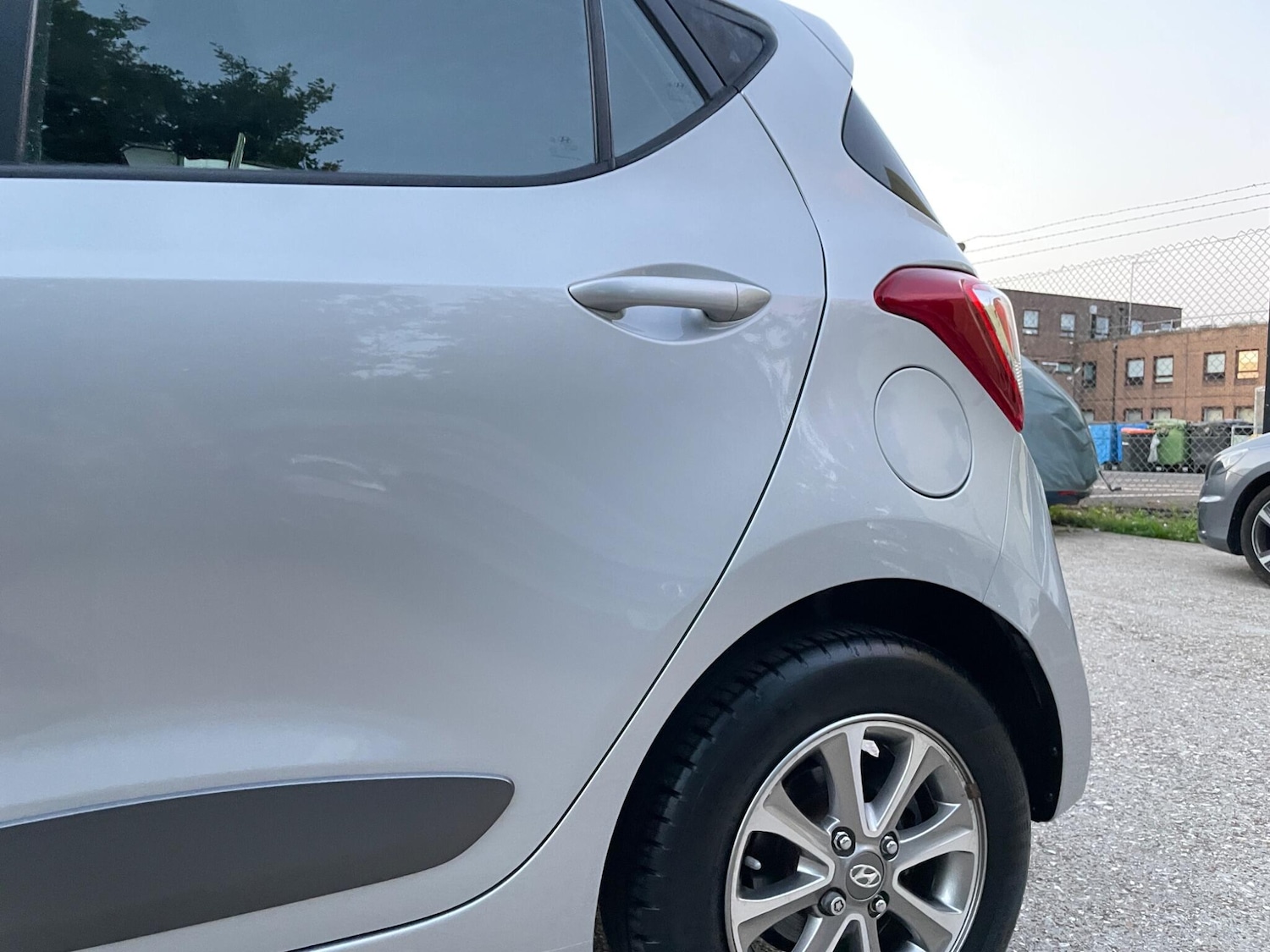 Used Hyundai i10 2016 for sale - 76645071: Photo 29