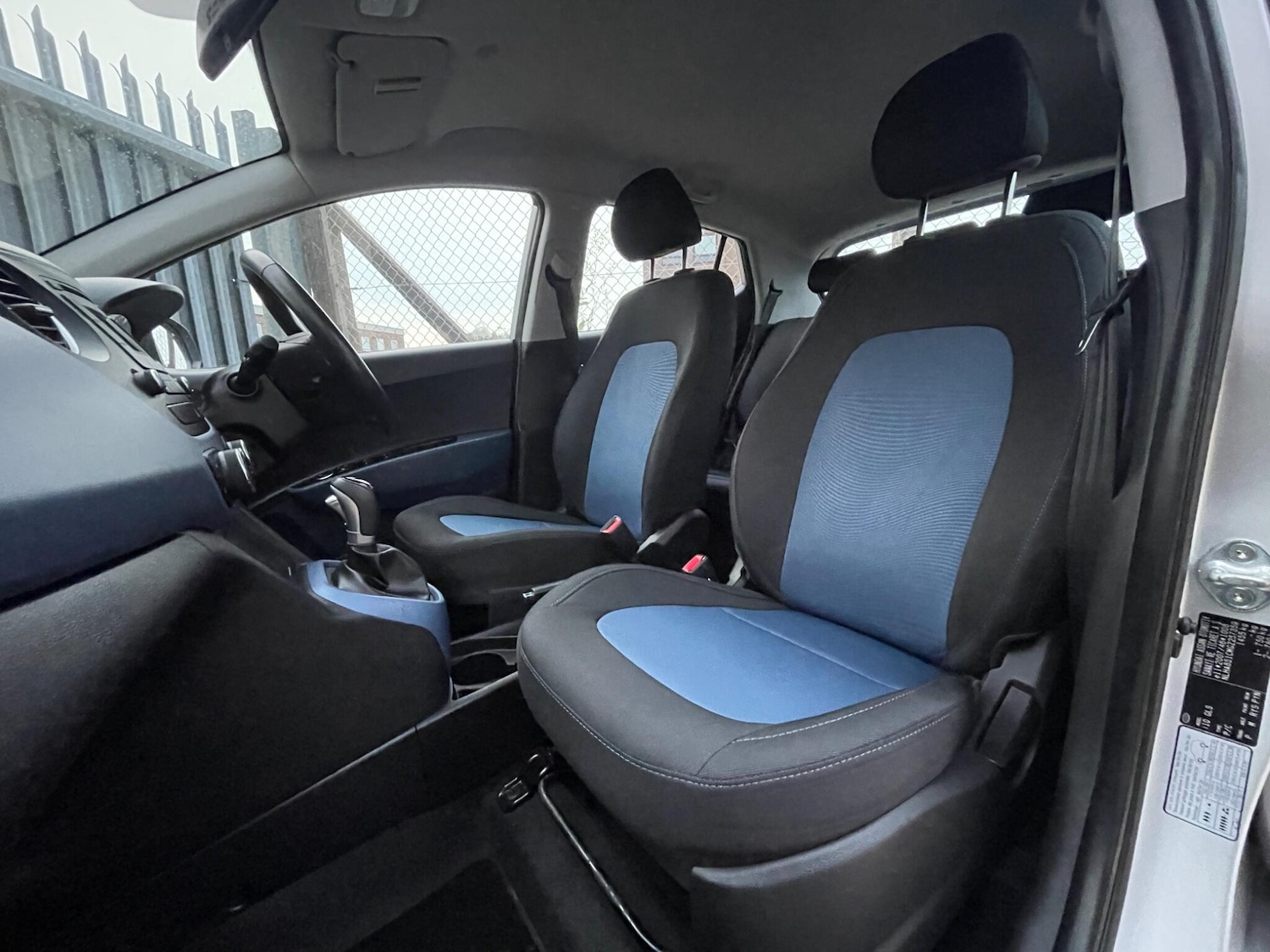 Used Hyundai i10 2016 for sale - 76645071: Photo 35