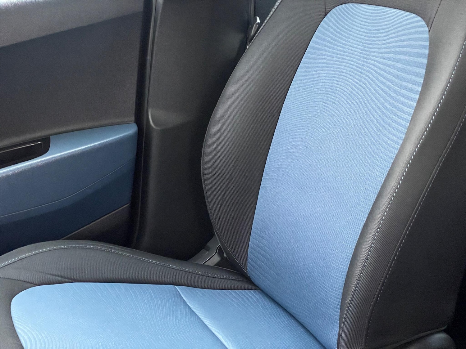 Used Hyundai i10 2016 for sale - 76645071: Photo 81