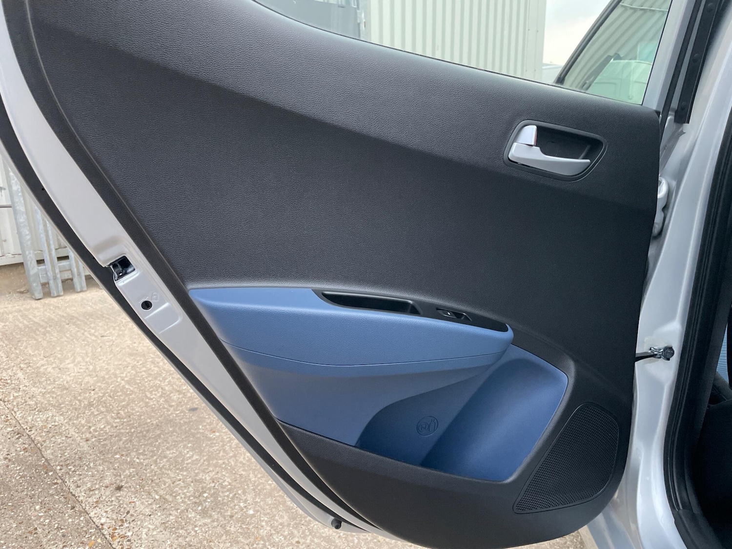 Used Hyundai i10 2016 for sale - 76645071: Photo 85