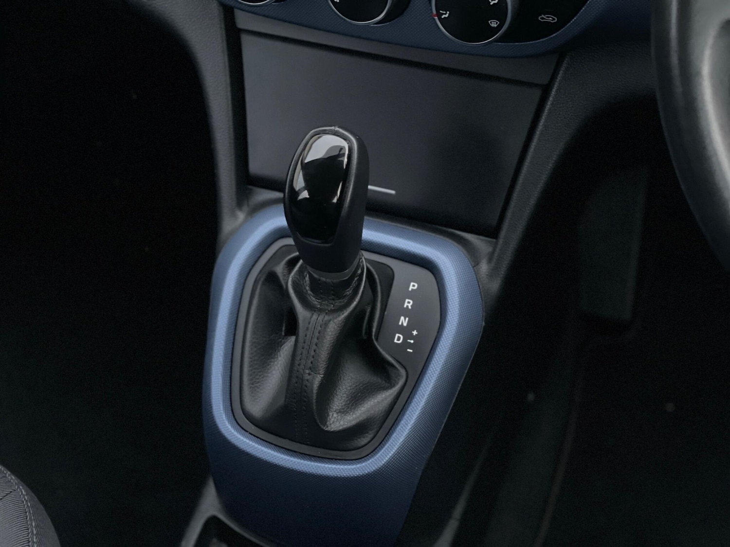 Used Hyundai i10 2016 for sale - 76645071: Photo 89