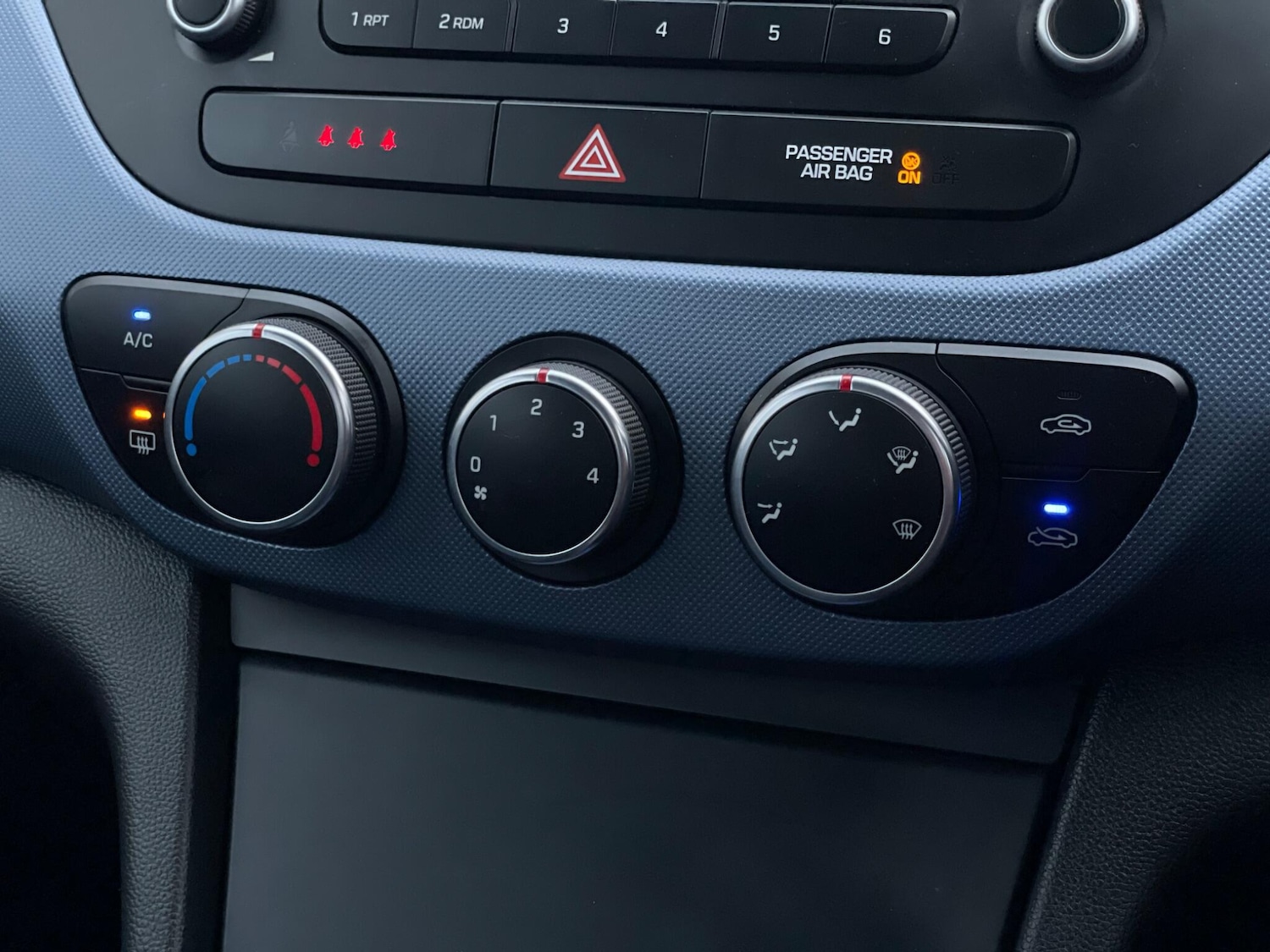 Used Hyundai i10 2016 for sale - 76645071: Photo 99