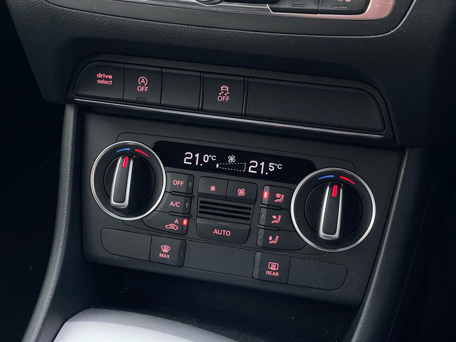 Used Audi Q3 2018 for sale - 77559714: Photo 15