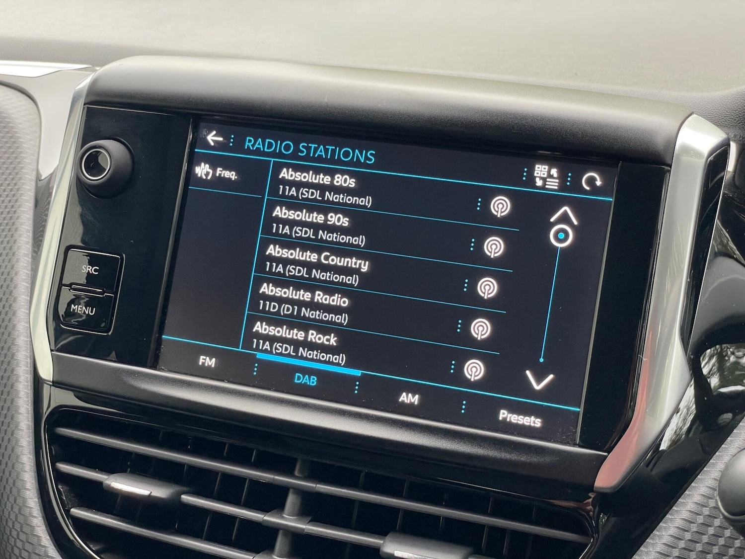 Used Peugeot 208 2018 for sale - 76645637: Photo 20