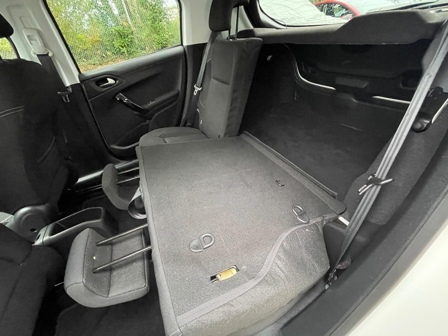 Used Peugeot 208 2018 for sale - 76645637: Photo 27