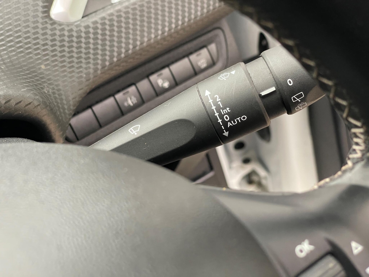 Used Peugeot 208 2018 for sale - 76645637: Photo 37