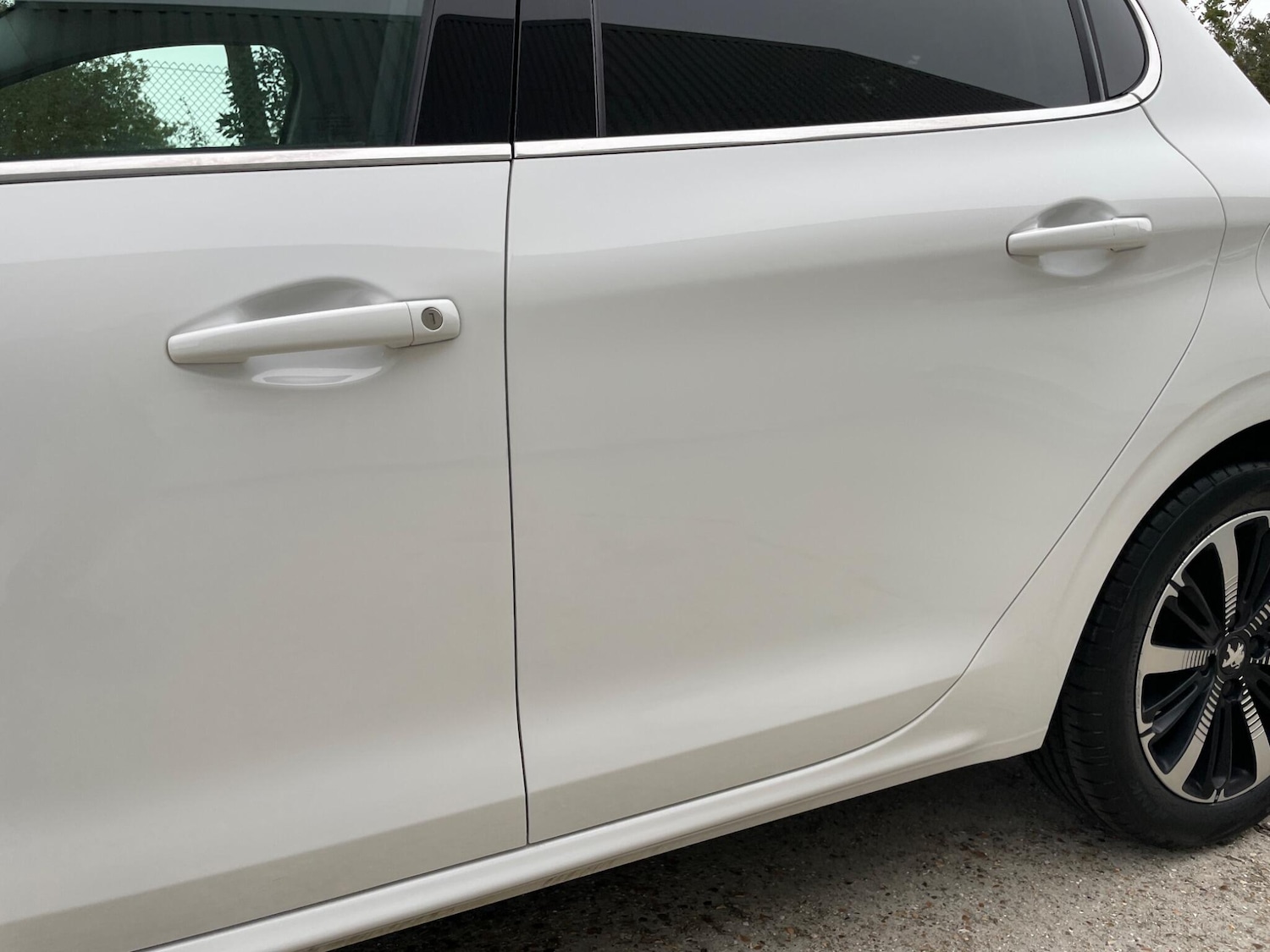 Used Peugeot 208 2018 for sale - 76645637: Photo 64