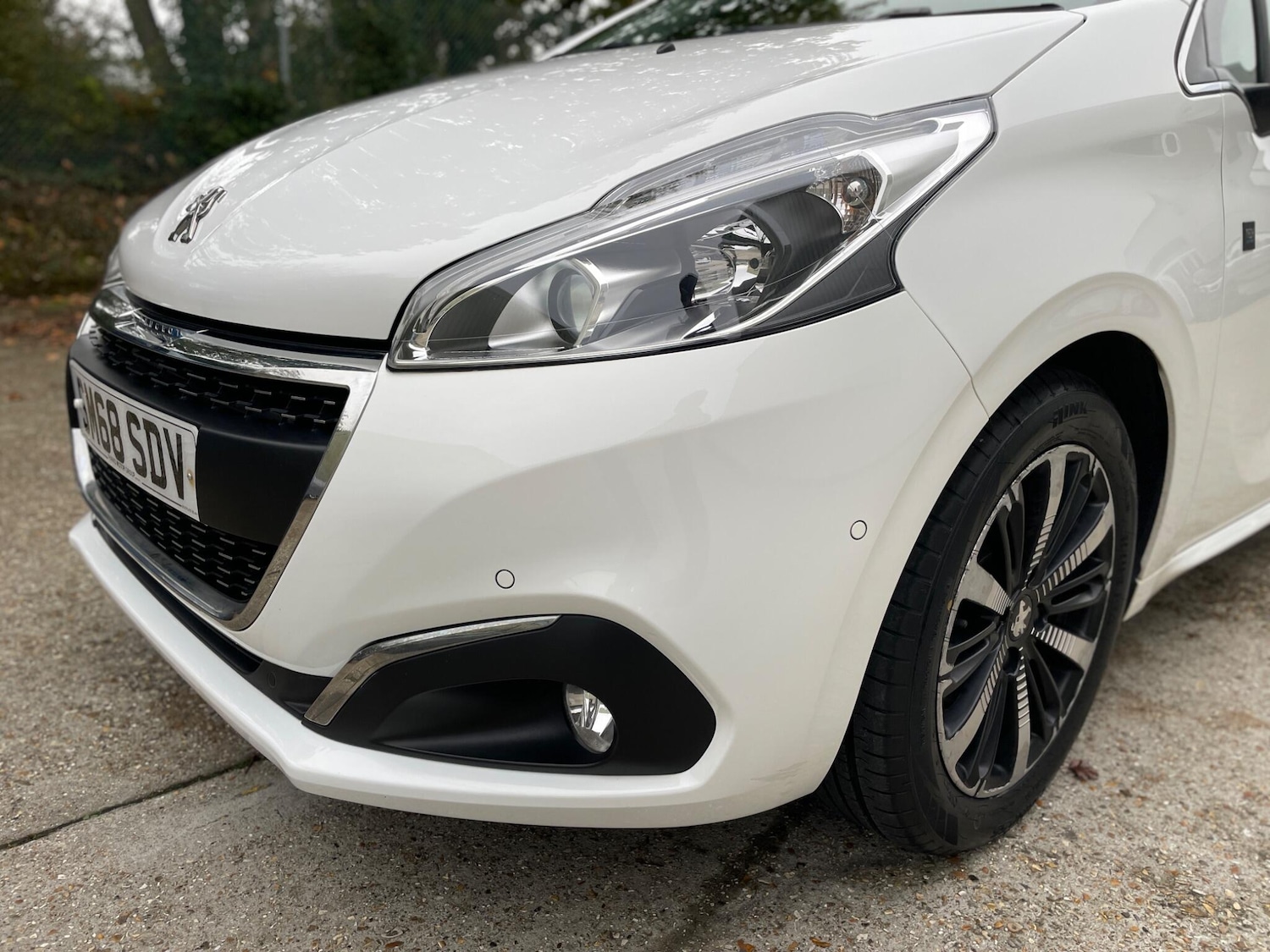 Used Peugeot 208 2018 for sale - 76645637: Photo 75