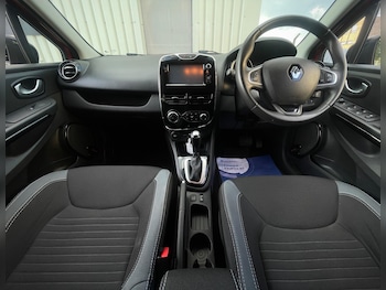 Used Renault Clio 2016 for sale - 76646353: Photo