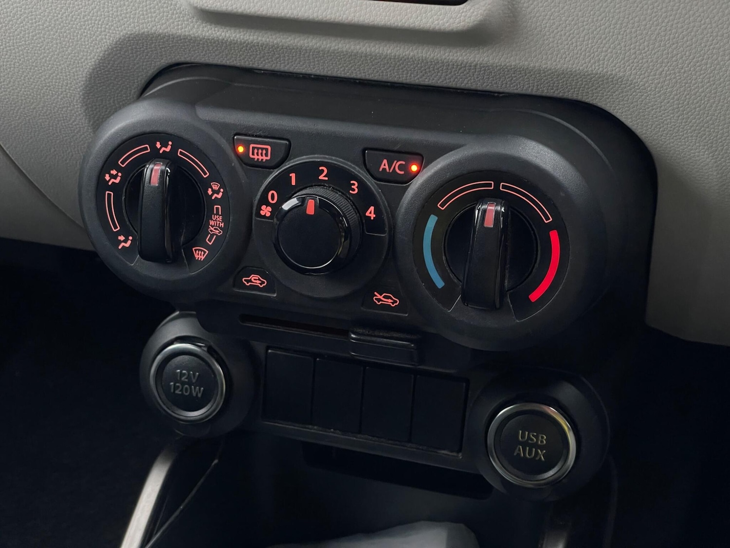 Used Suzuki Ignis for sale - 77794359: Photo 11