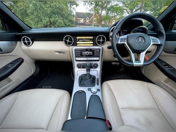 Used Mercedes-Benz SLK 2011 for sale - 78429952: Photo