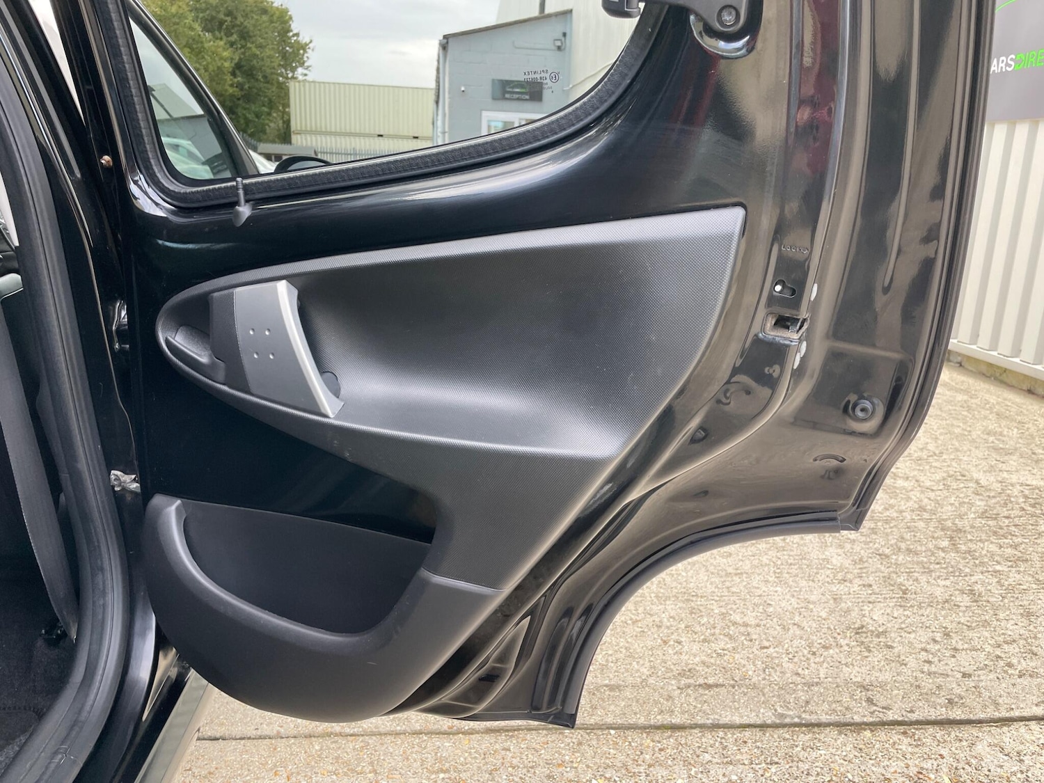 Used Peugeot 107 2013 for sale - 76702359: Photo 20