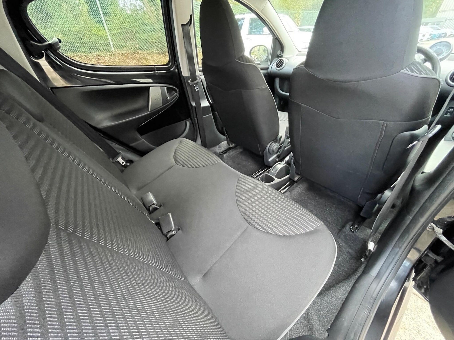 Used Peugeot 107 2013 for sale - 76702359: Photo 21