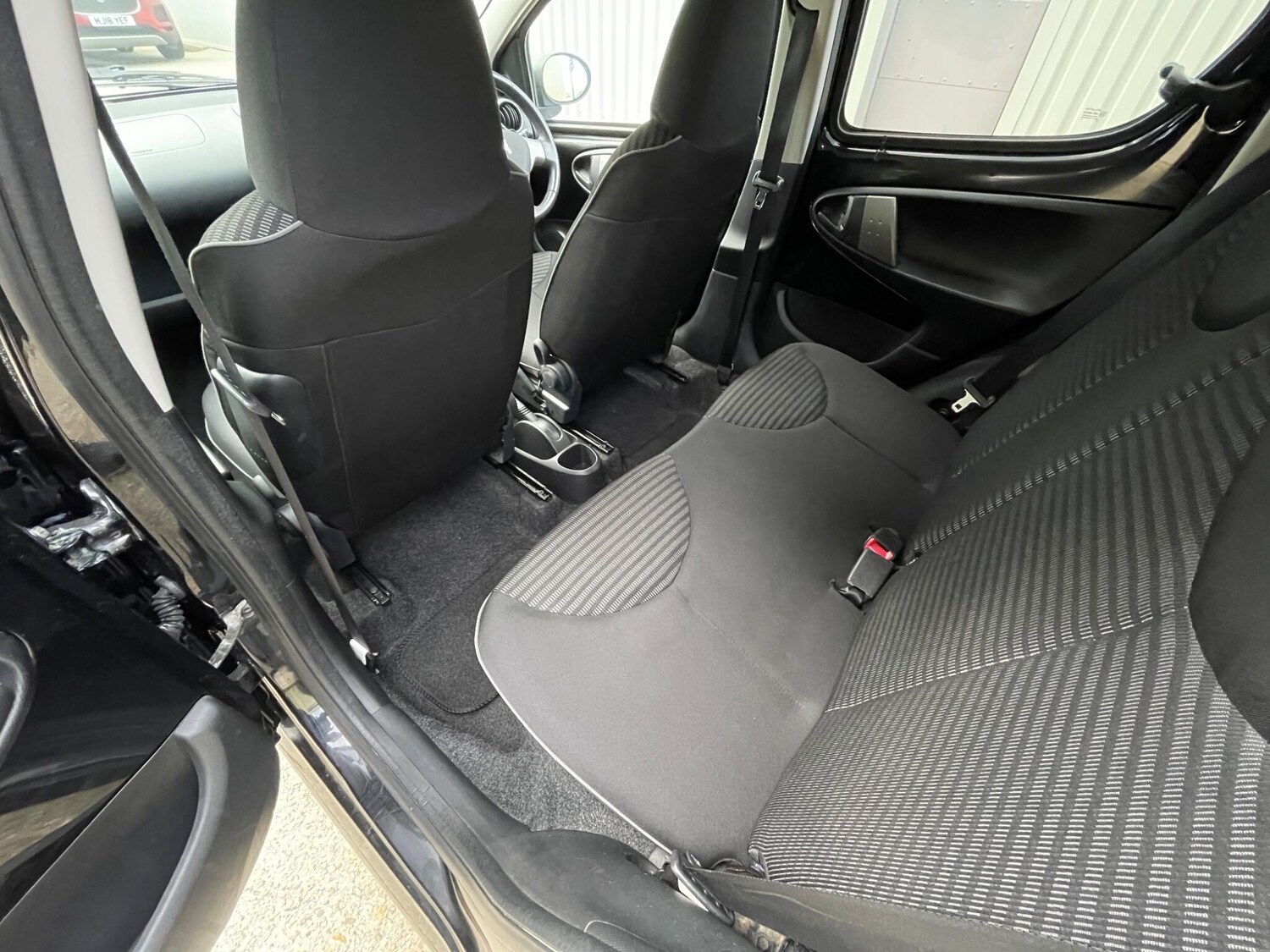 Used Peugeot 107 2013 for sale - 76702359: Photo 27