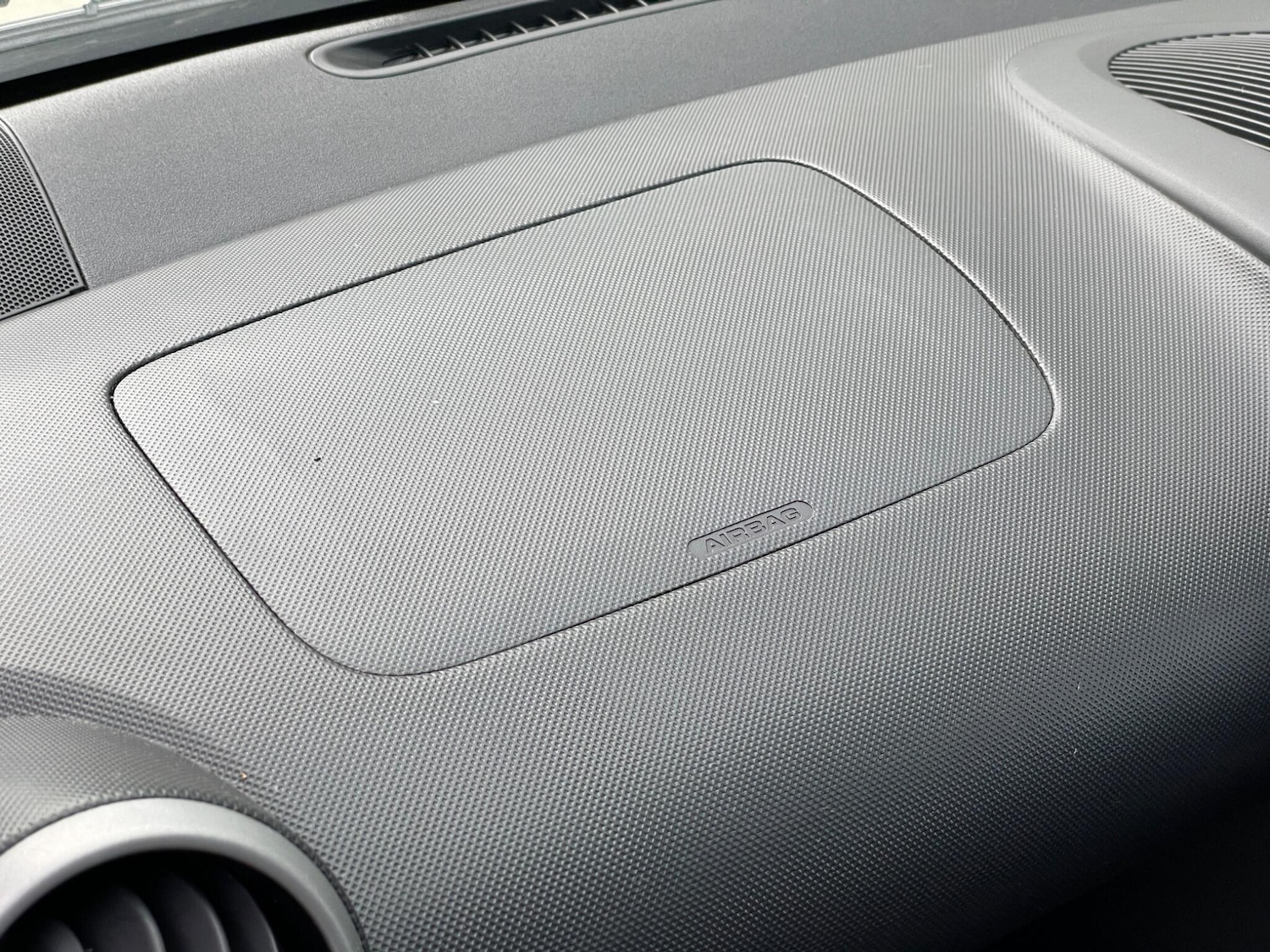 Used Peugeot 107 2013 for sale - 76702359: Photo 29