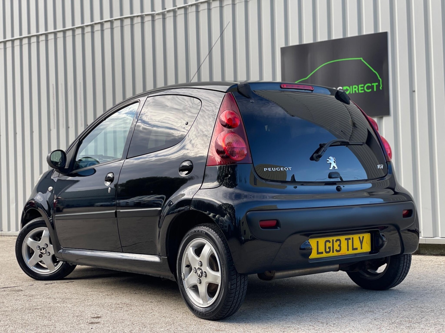 Used Peugeot 107 2013 for sale - 76702359: Photo 3