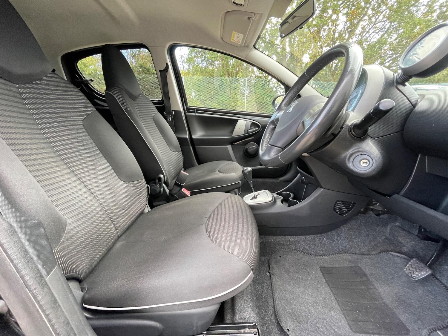 Used Peugeot 107 2013 for sale - 76702359: Photo 39